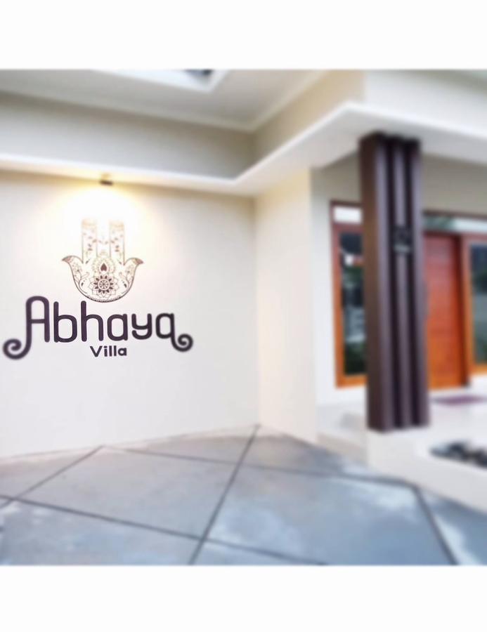Abhaya Villa Wonosobo Exterior photo